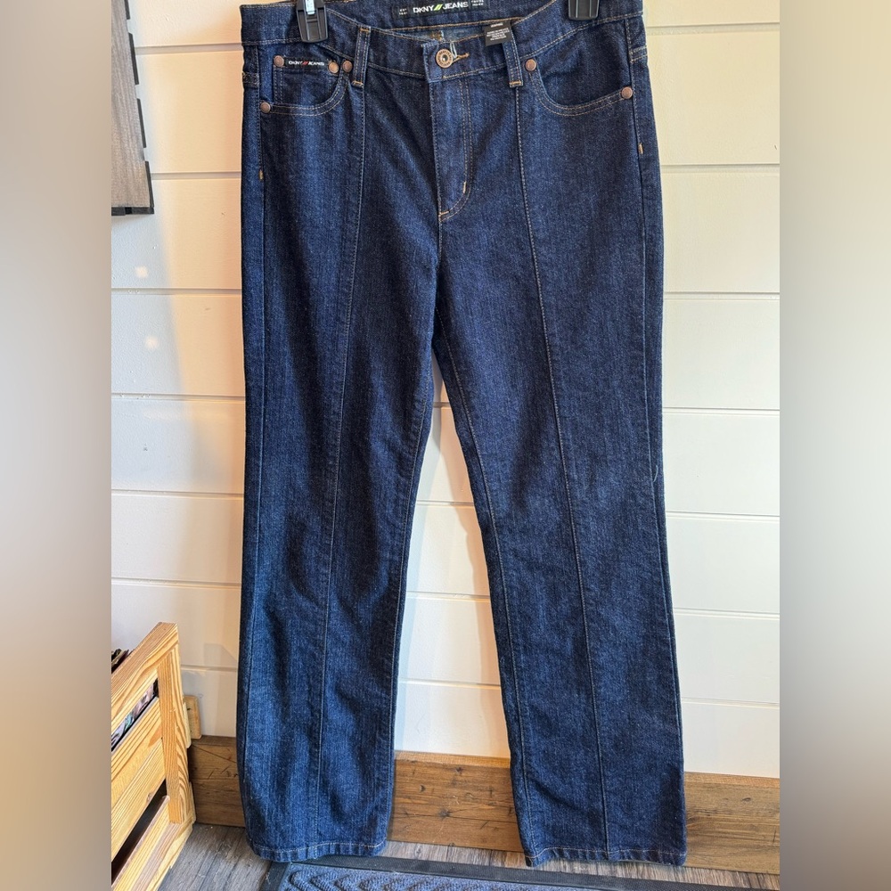 DKNY Jeans East Village Straight Leg Denim Pants Women’s Size 10